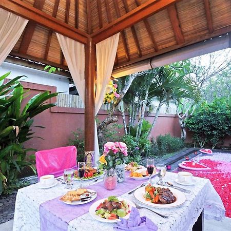 One Bedroom Private Villa Kuta Seminyak Esterno foto