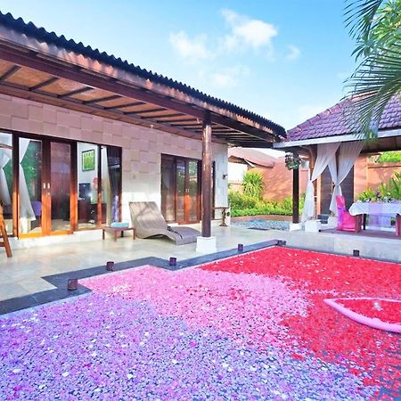 One Bedroom Private Villa Kuta Seminyak Esterno foto