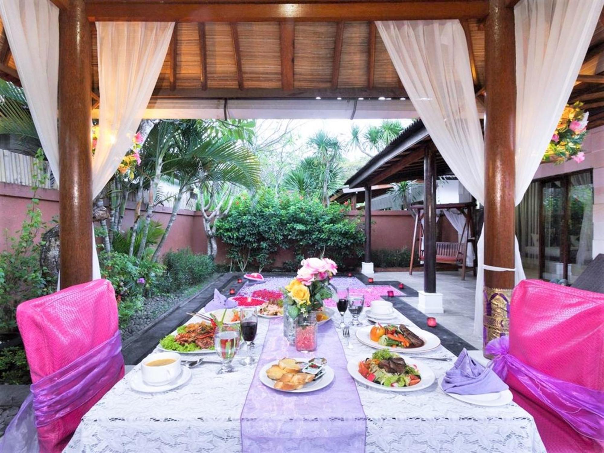 One Bedroom Private Villa Kuta Seminyak Esterno foto