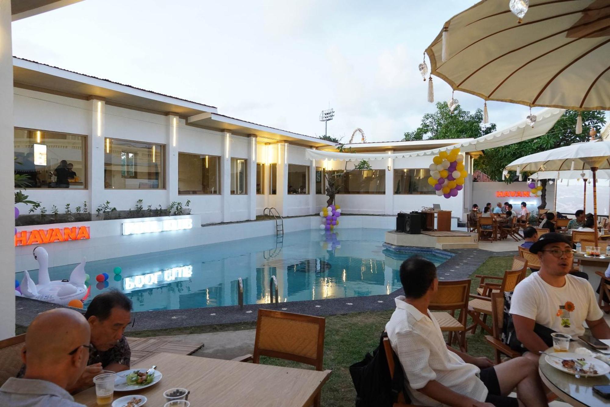 One Bedroom Private Villa Kuta Seminyak Esterno foto