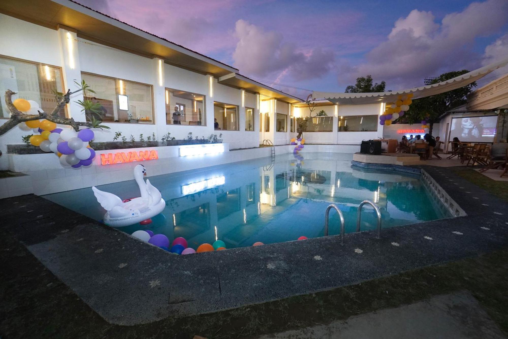 One Bedroom Private Villa Kuta Seminyak Esterno foto